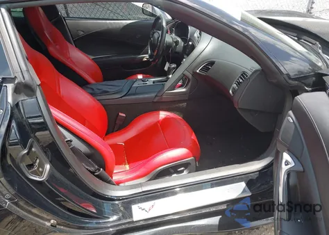 2015 Chevrolet Corvette Stingray Z51 из США, поврежденный, VIN 1G1YH2D79F5125274